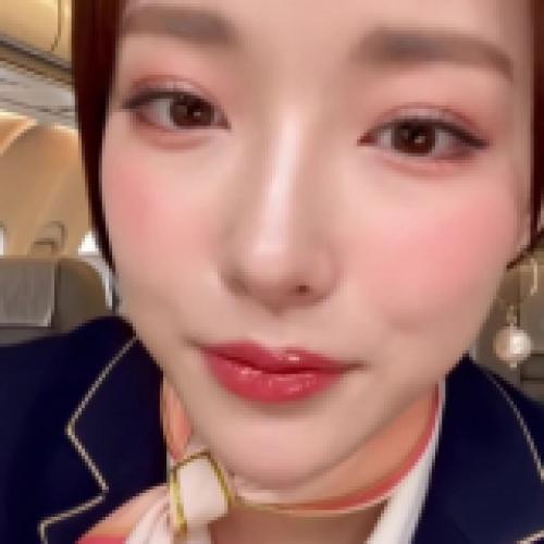tiktok yuri__ai 민지 승무원 되다